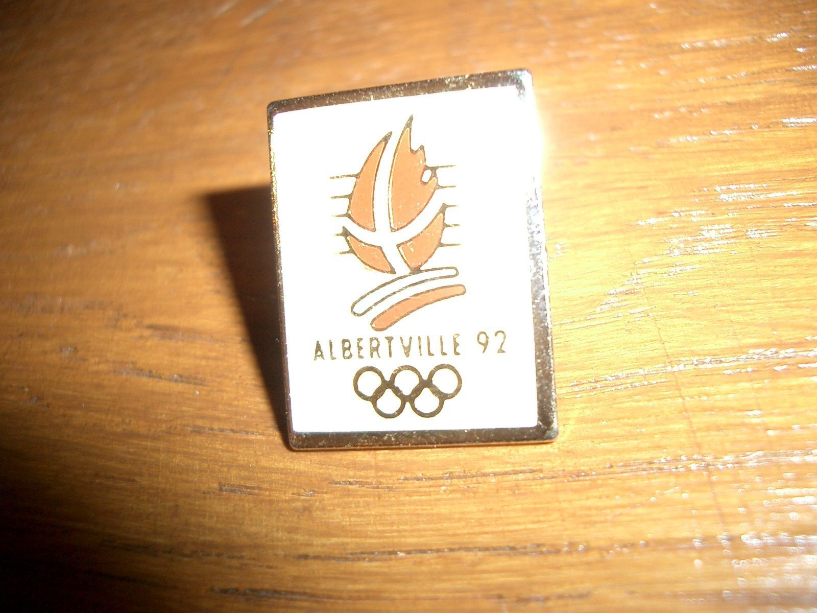 Ancienne Plaquette De Pin’s – Albertville 1992 – JO – Collection